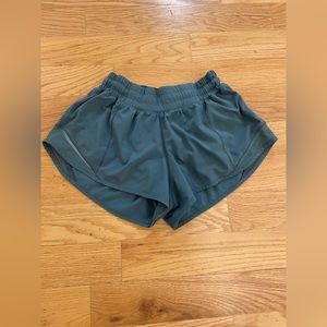 Lululemon Hotty Hot Short
